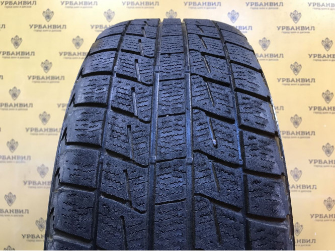 Bridgestone Blizzak Revo1 215/65 R16 98Q