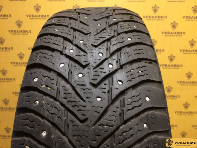 Nokian Tyres Hakkapeliitta 8 SUV 215/70 R16 100T