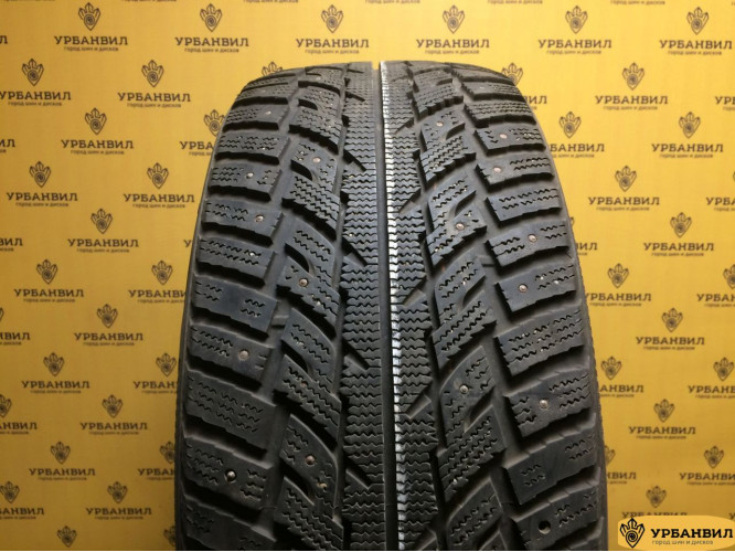 Marshal I'Zen RV Stud KC16 255/55 R18 109T