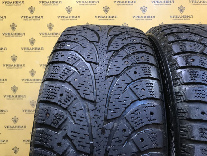 Hankook Winter I'Pike 235/55 R17 99T