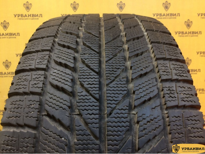 Toyo Observe Garit KX 215/55 R16