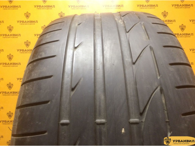 Bridgestone Potenza S001 275/40 R19