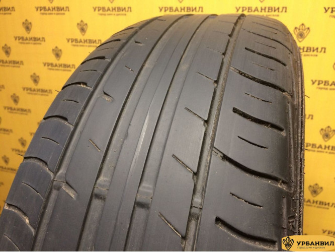 Falken Ziex ZE-914 215/60 R16 95V