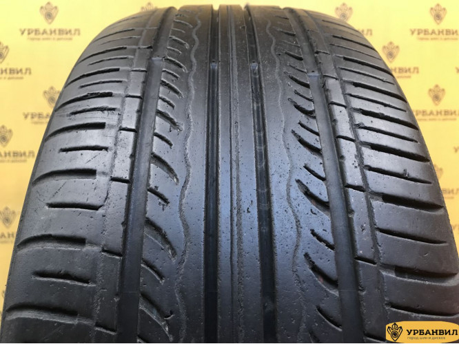 Kumho Solus KH17 225/45 R18 95V