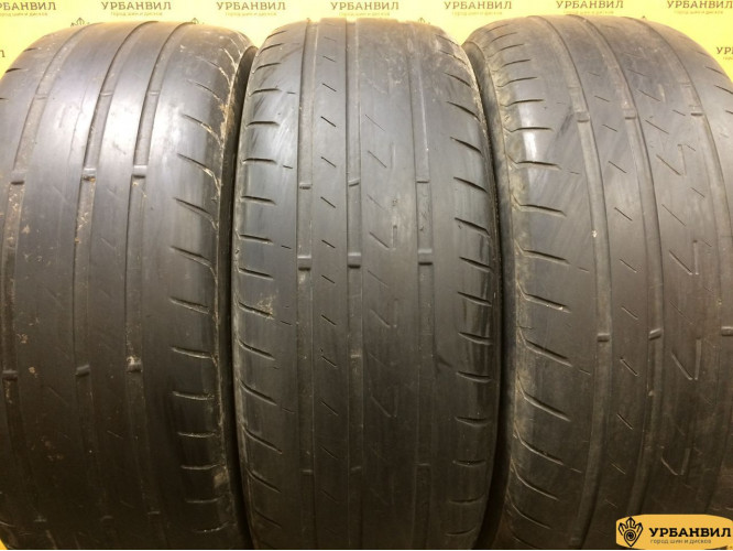 Bridgestone Ecopia EP200 215/55 R17 94V