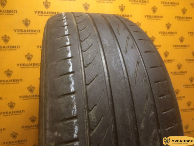 Hankook Ventus ME01 K114 235/55 R17 99W