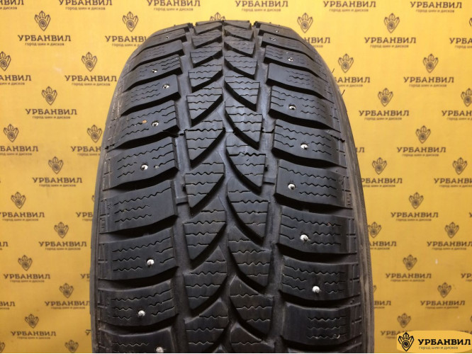 Tigar Sigura Stud 215/55 R16 97T