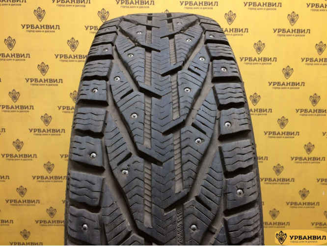 Kormoran Stud 2 205/60 R16 96H