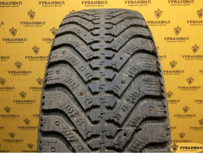 Goodyear UltraGrip 500 195/65 R15 91T