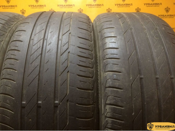 Bridgestone Potenza S001 225/55 R17