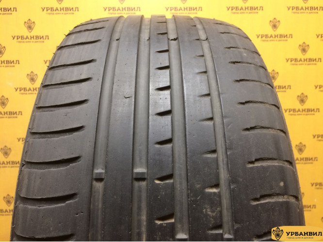 Accelera PHI 255/35 R20 97Y